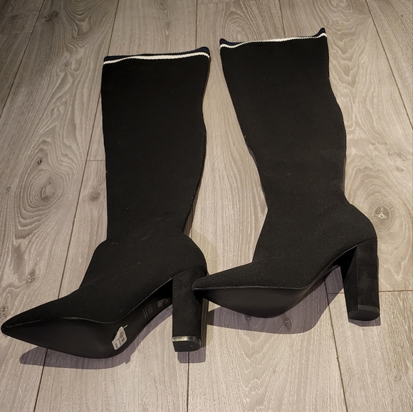 Socks thigh high boots - Picture 2 of 4